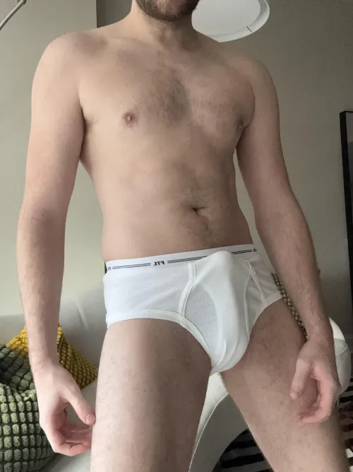 These vintage FTL tighty whities make my cock rock hard!!! 🥵🥵🥵