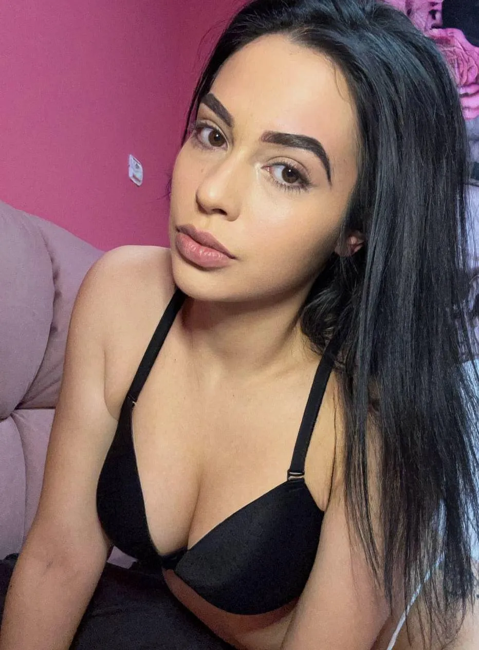 21 [F4M] #London Face fucked me intimately!