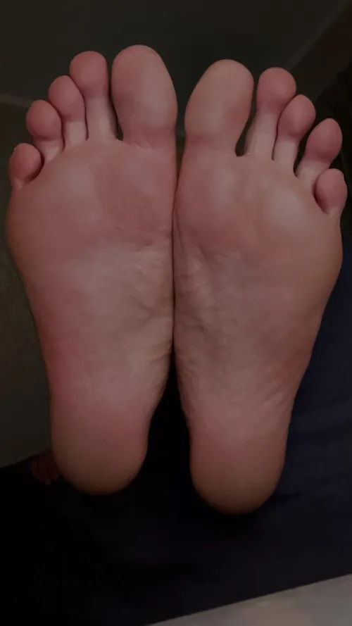 24 yo in New Zealand