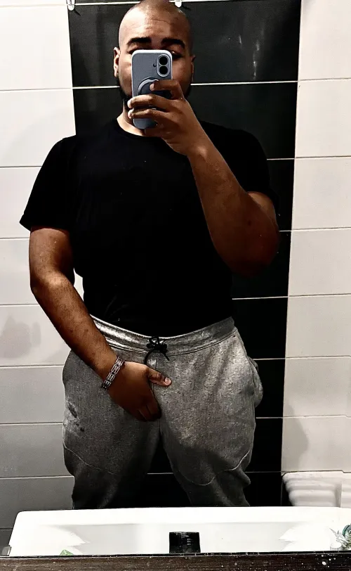 [25][M4F][Brooklyn] - take your toy out the box and play with it