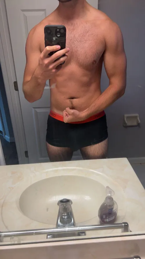 30 hung bi bottom DMs open