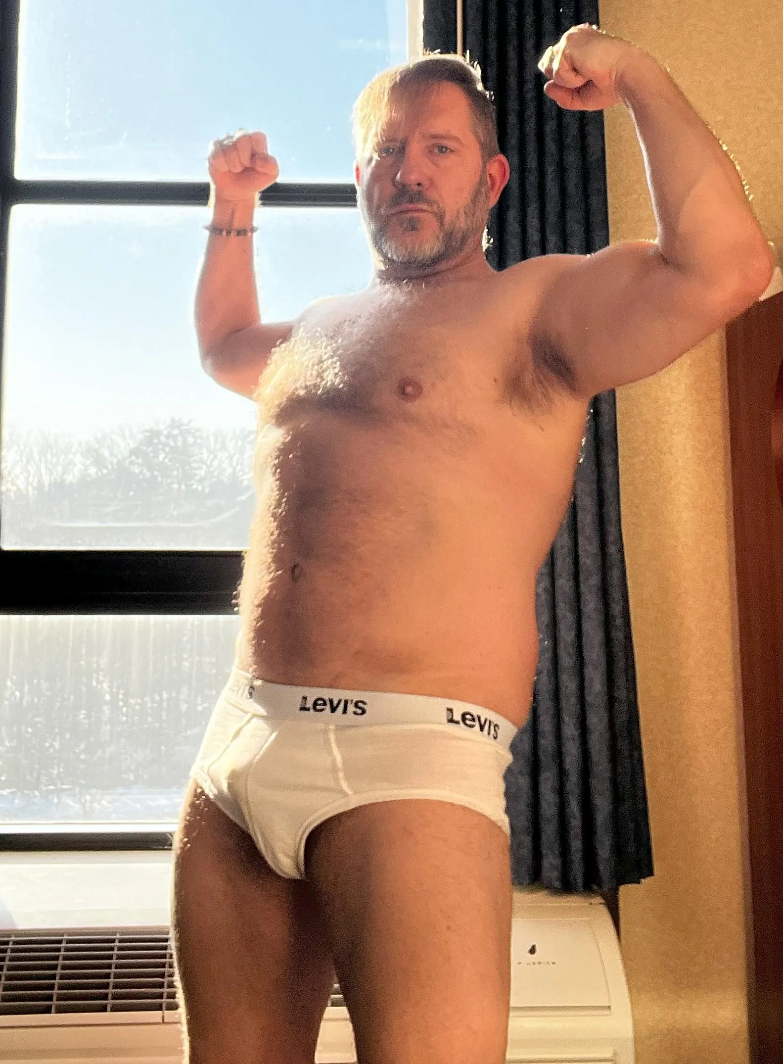 Dad got up early to display in the window in the early morning sun.  Brief pouch feeling good! grind me