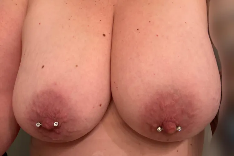 Happy #FridayBoobs.  #BigAreolas