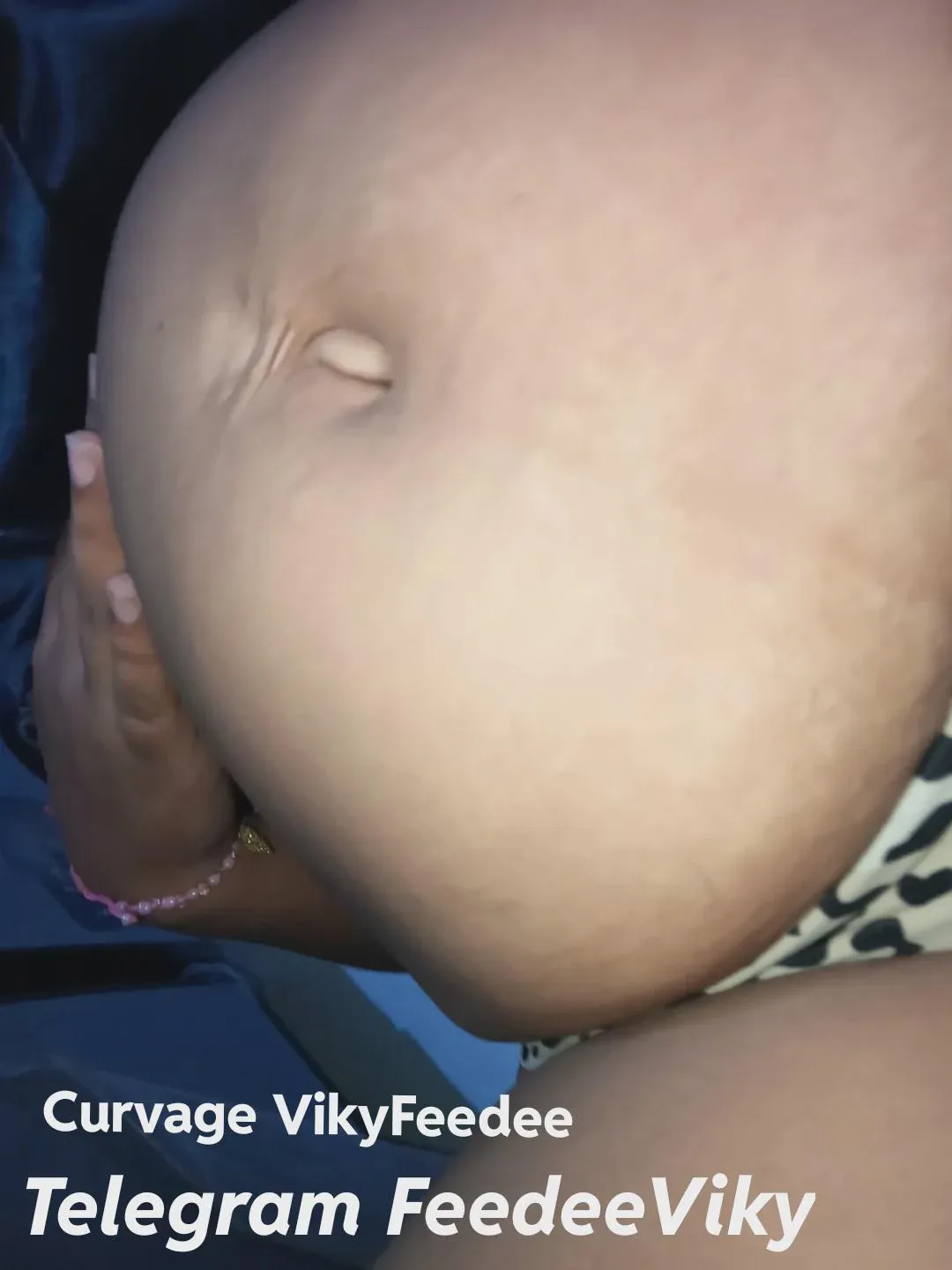 I would like to know if I deserve to be your spoiled pregnant pig 🐷🤰