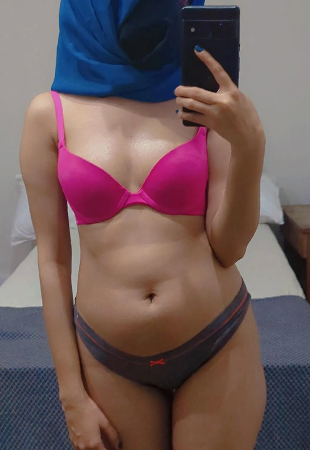 i'm so turned on by the thought of getting dominated