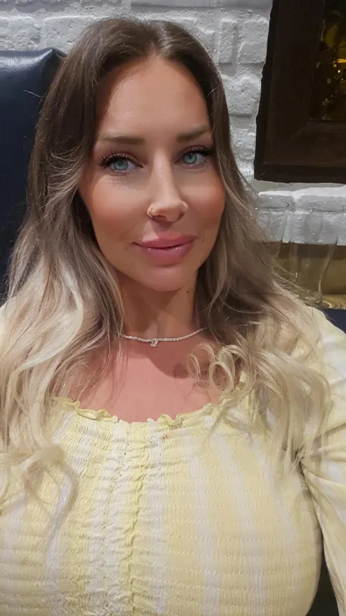 Just a girl in a prairie world 🌎