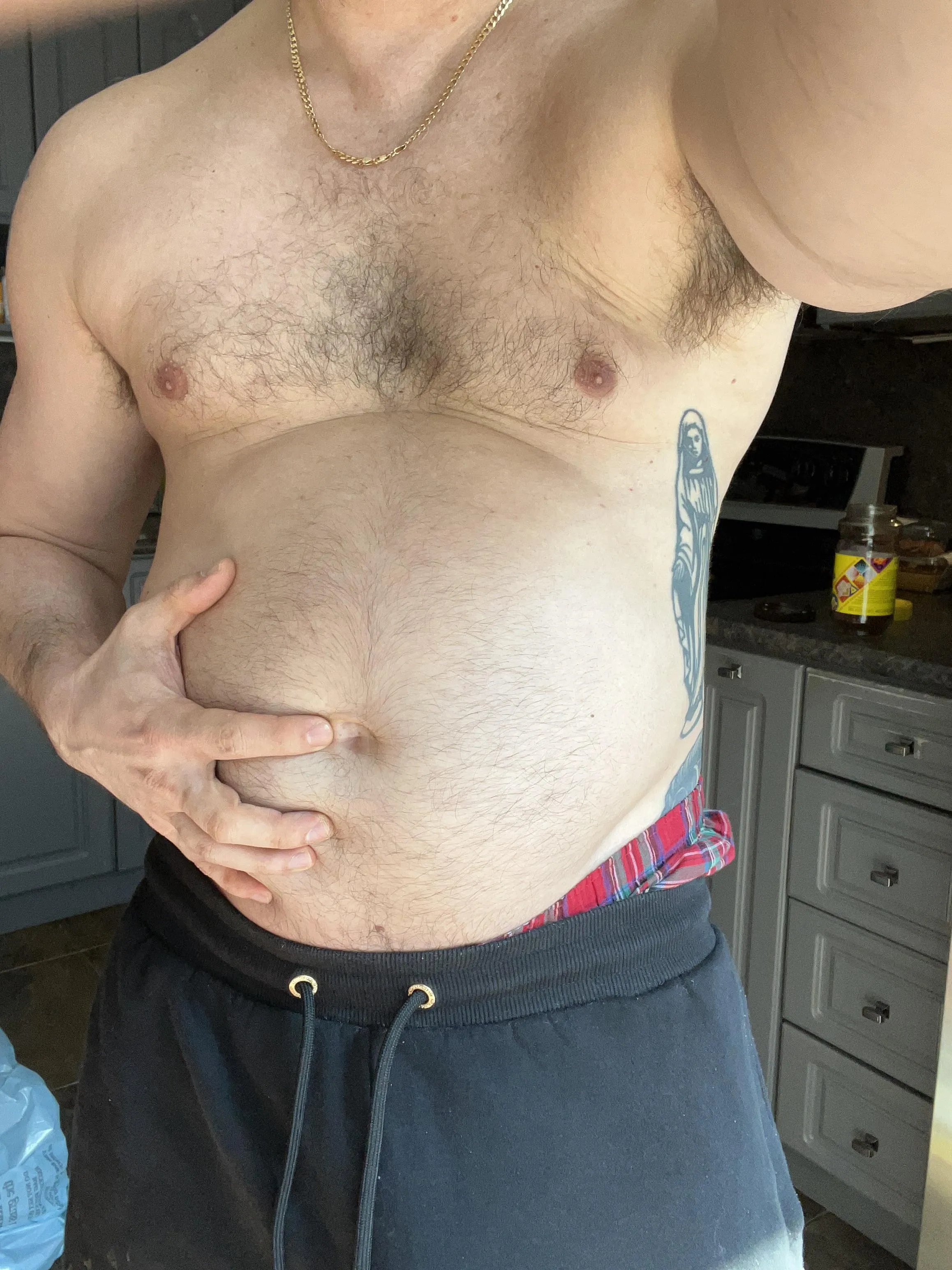 Lift. Smash weight gain shakes. Sleep.