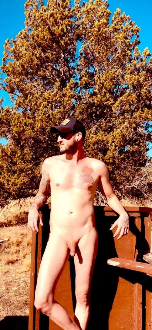 Looking to start a nude hiking group in central Oregon (Bend area) for this spring and summer