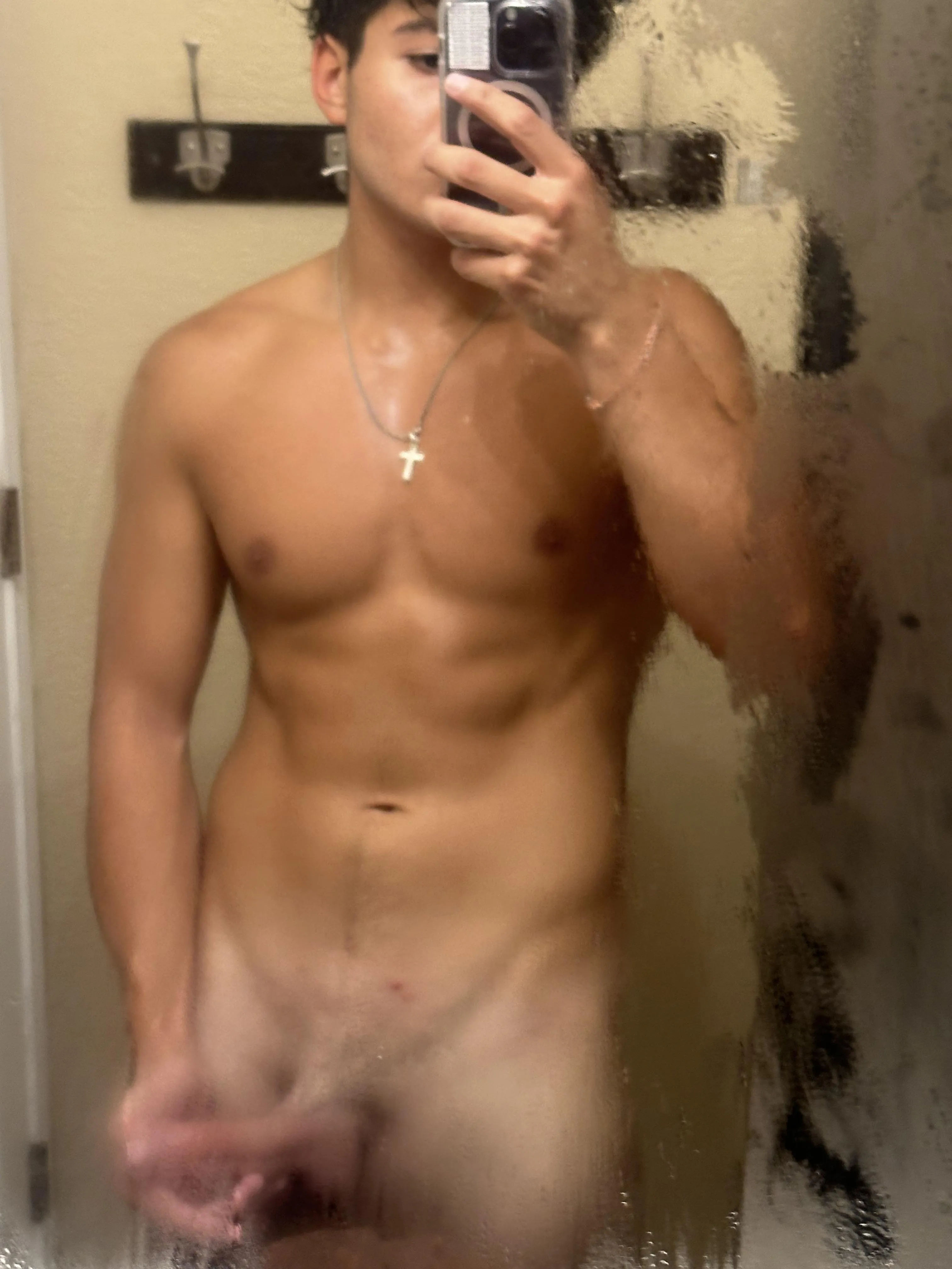 M22 hung and have pov cameras, lmk for making movies