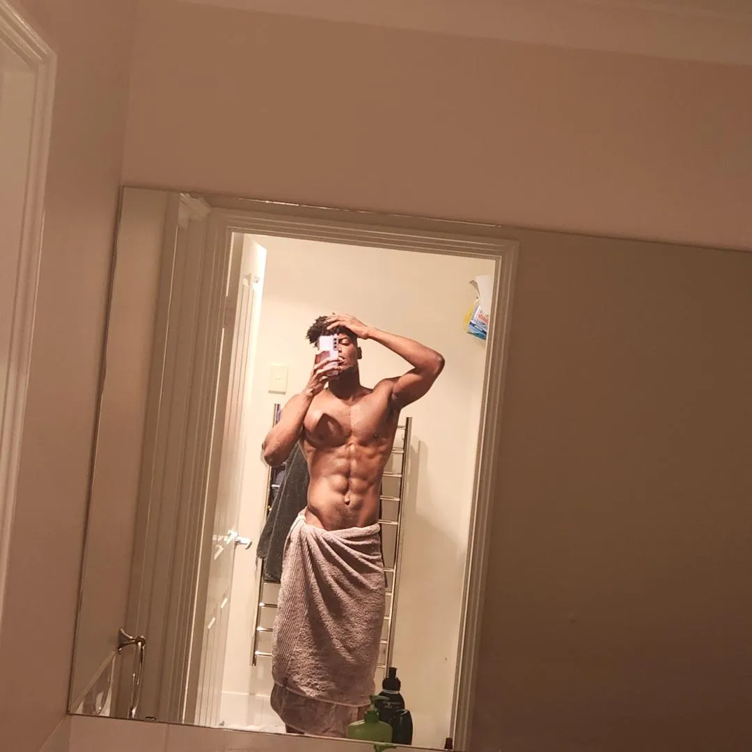 M4F looking for a way to spend Friday night