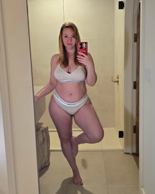 Rate my fuckability from 1-fuckYeah [F51]