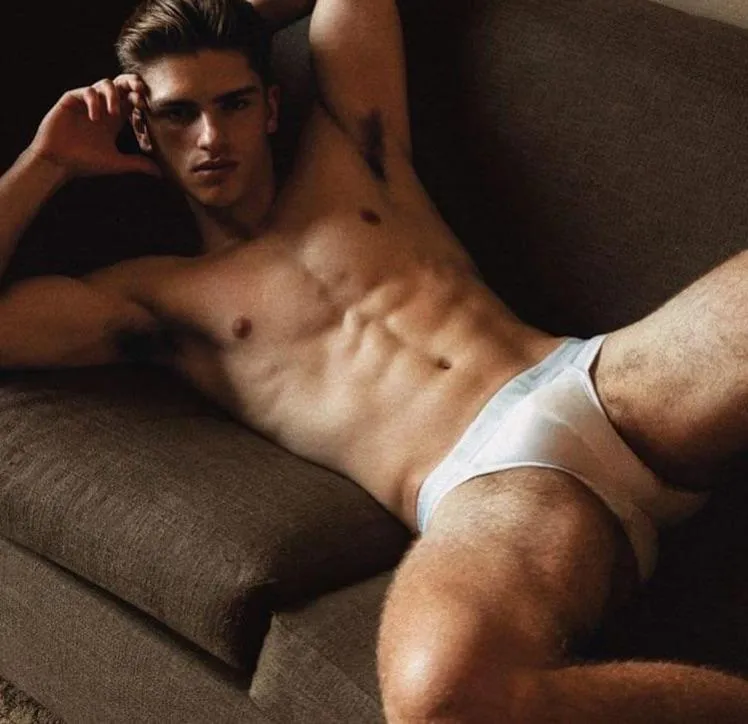 Wide bulge spread #14