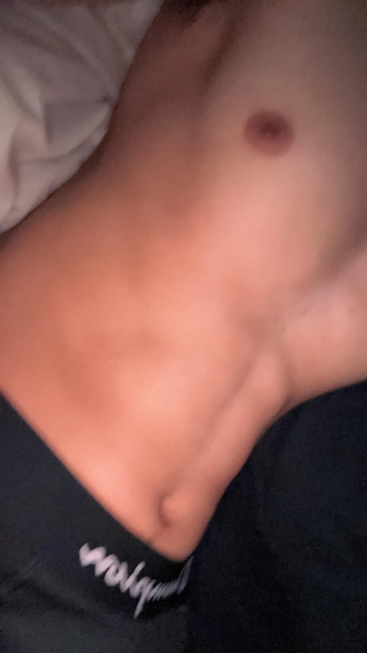 Young Hung Fit M26 looking for F to go with this weekend