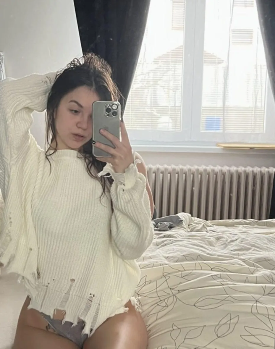 20 should i wear this on our date?