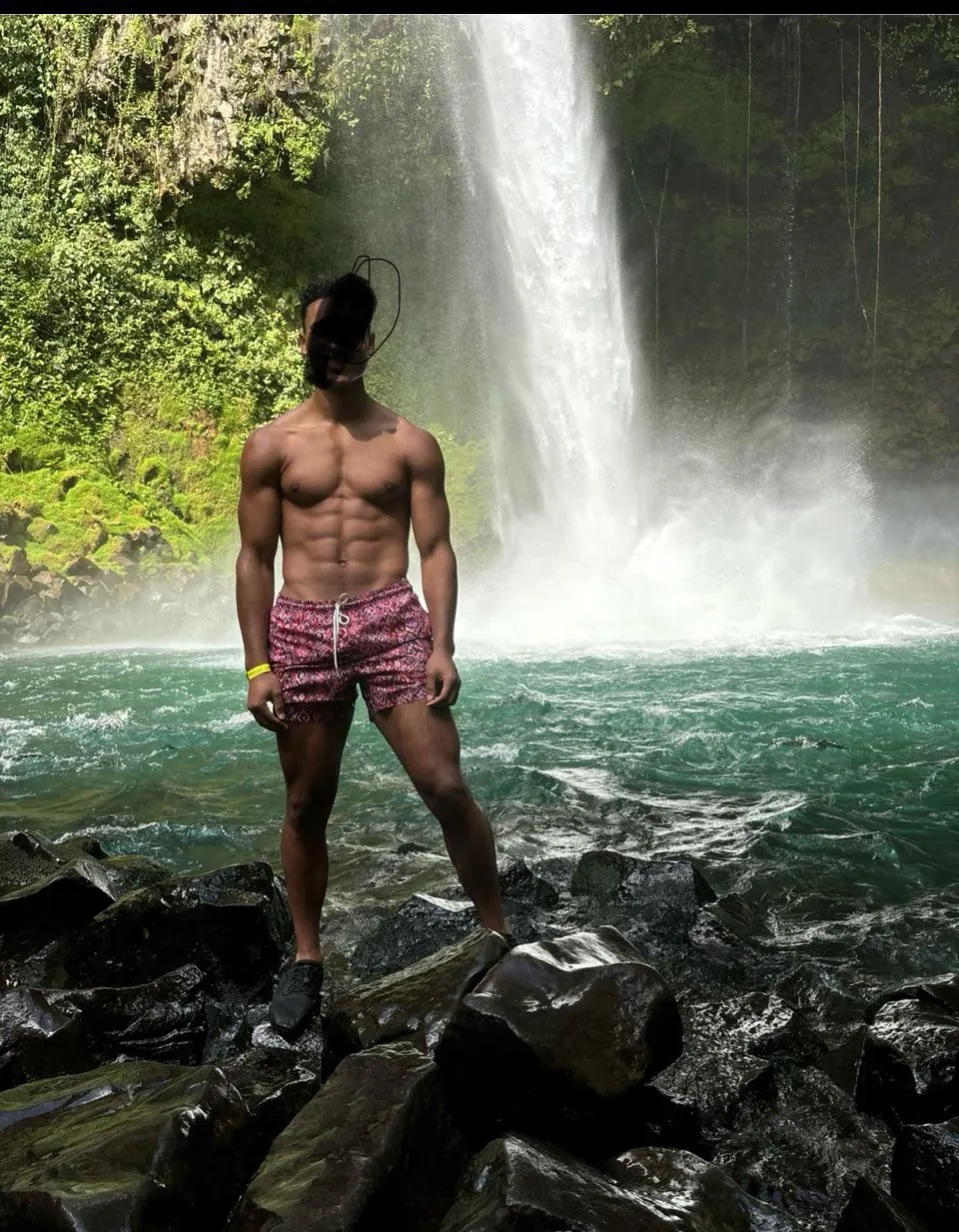 21 visiting from out of state looking to smok