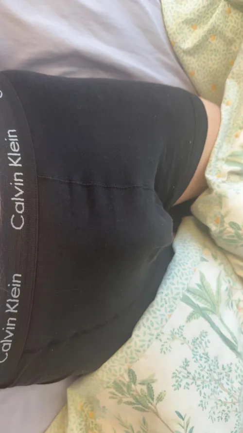 26 from north west anyone horny hmu