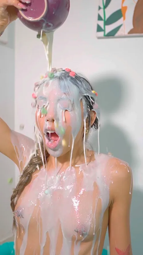 Can I be your breakfast today?🙊