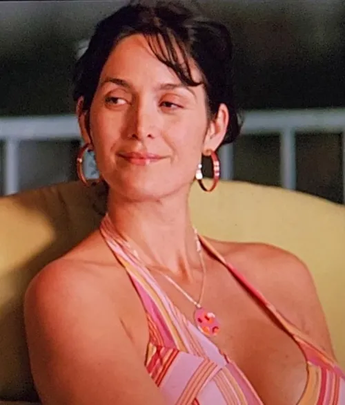 Carrie Anne Moss (40) (2007)