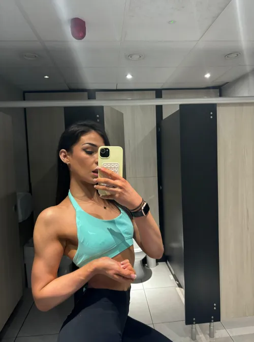 Do men appreciate girls with thick strong bod