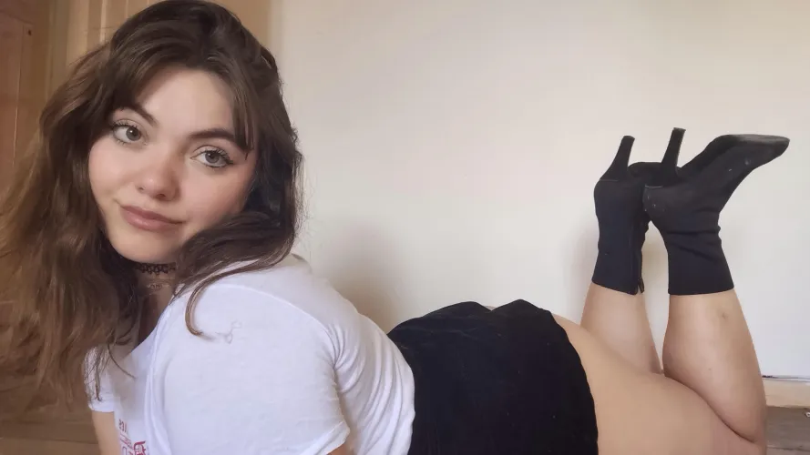 Do you accept being trampled with my heels?