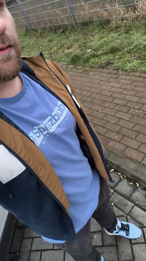 Eine sissy im Raum Bremen gleich Lust auf ne spontane Nummer?