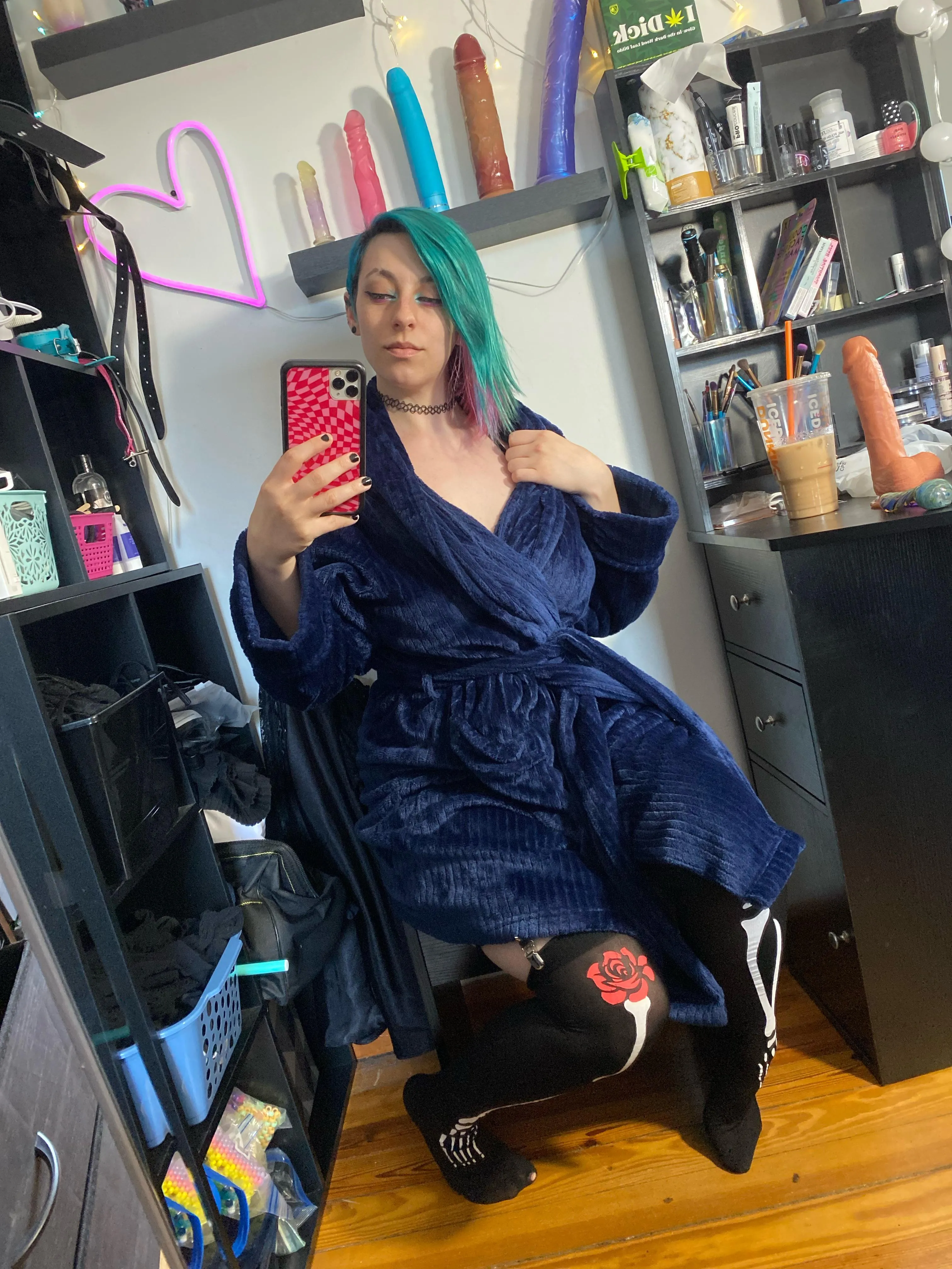 Gotta stay cozy between shoots