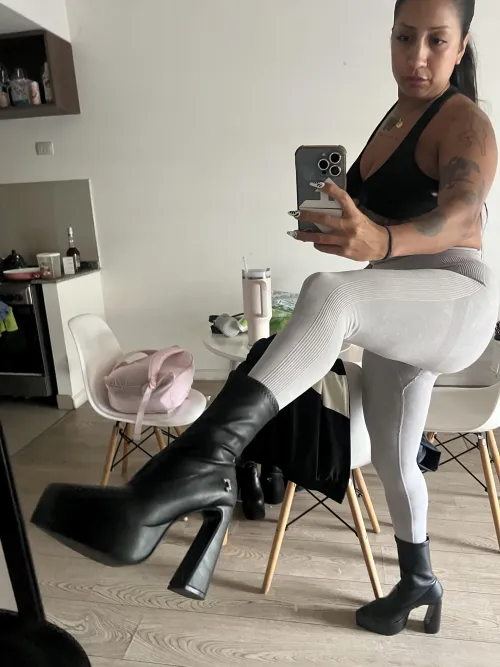 i want to make my first boots feet job