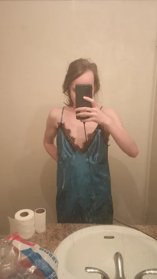 I'll be the homewrecker and get you cheat on your wife/girlfriend with me.