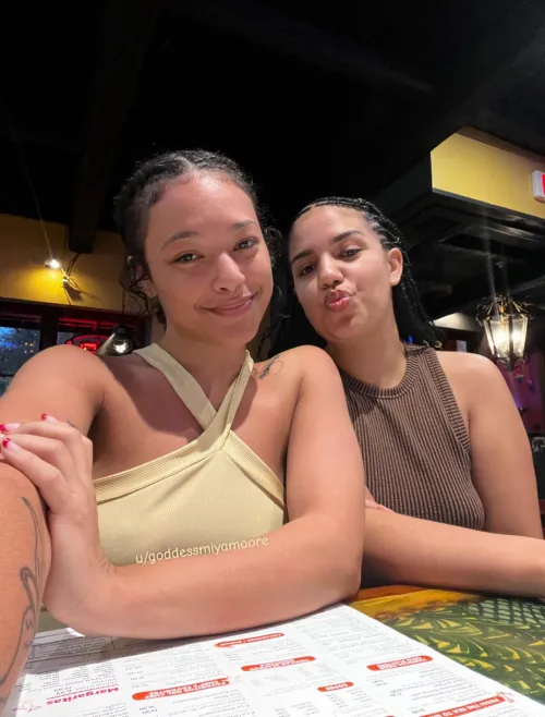 it’s her birthdayyyy!! you know what to do #24 (ps: do you like my color shirt)