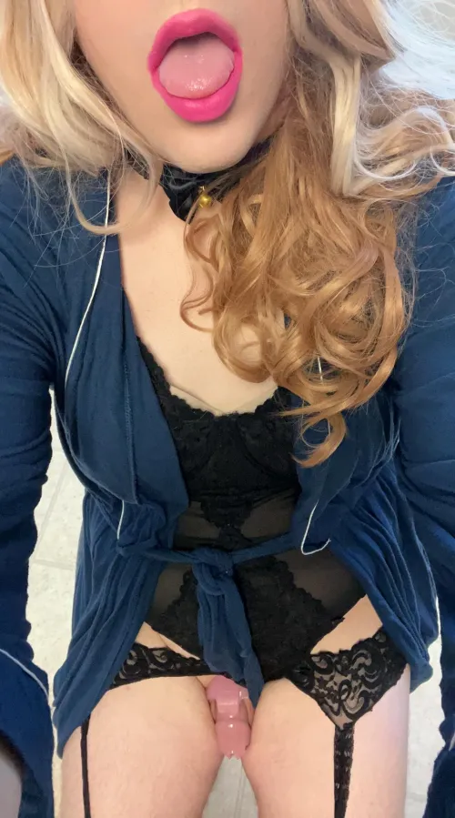 Nothing is hotter than someone’s son calling you DADDY 🐩💕 Thank neglectful dads for raising sissies with DADDY issues