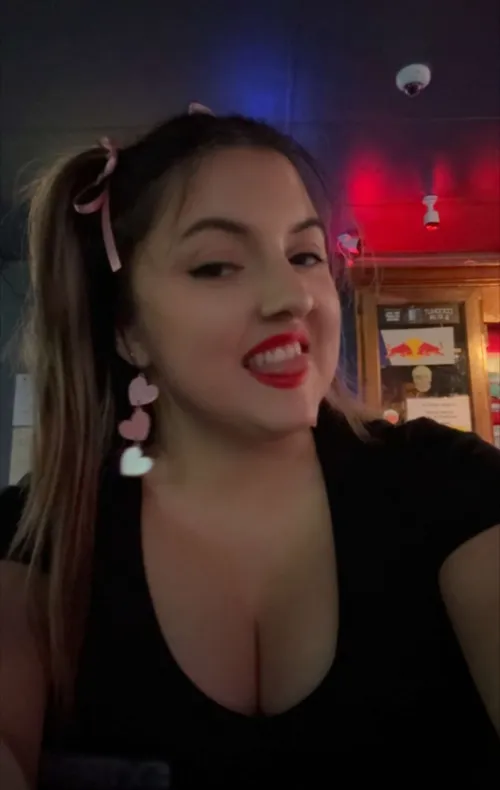 Offer GFE msg me if you wanna talk more