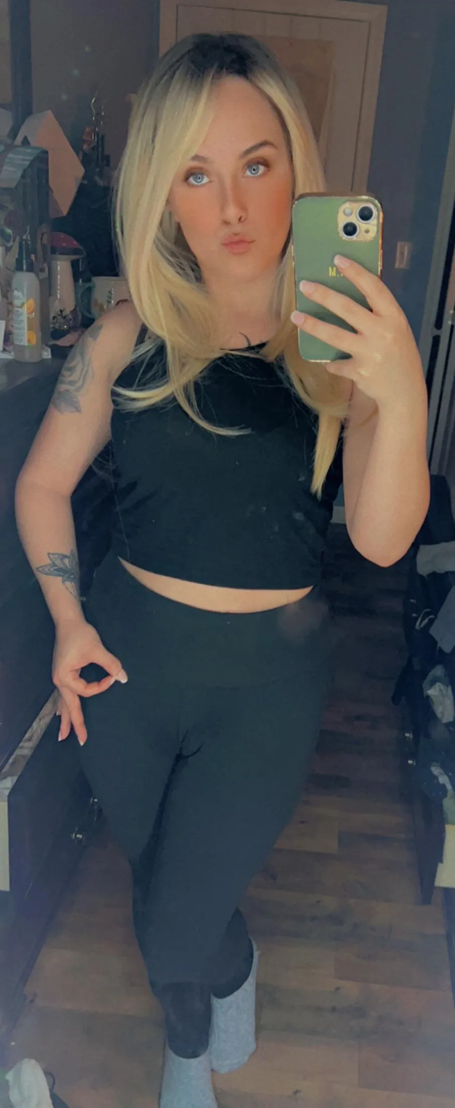 Oof caught ya! Payup loser 😜