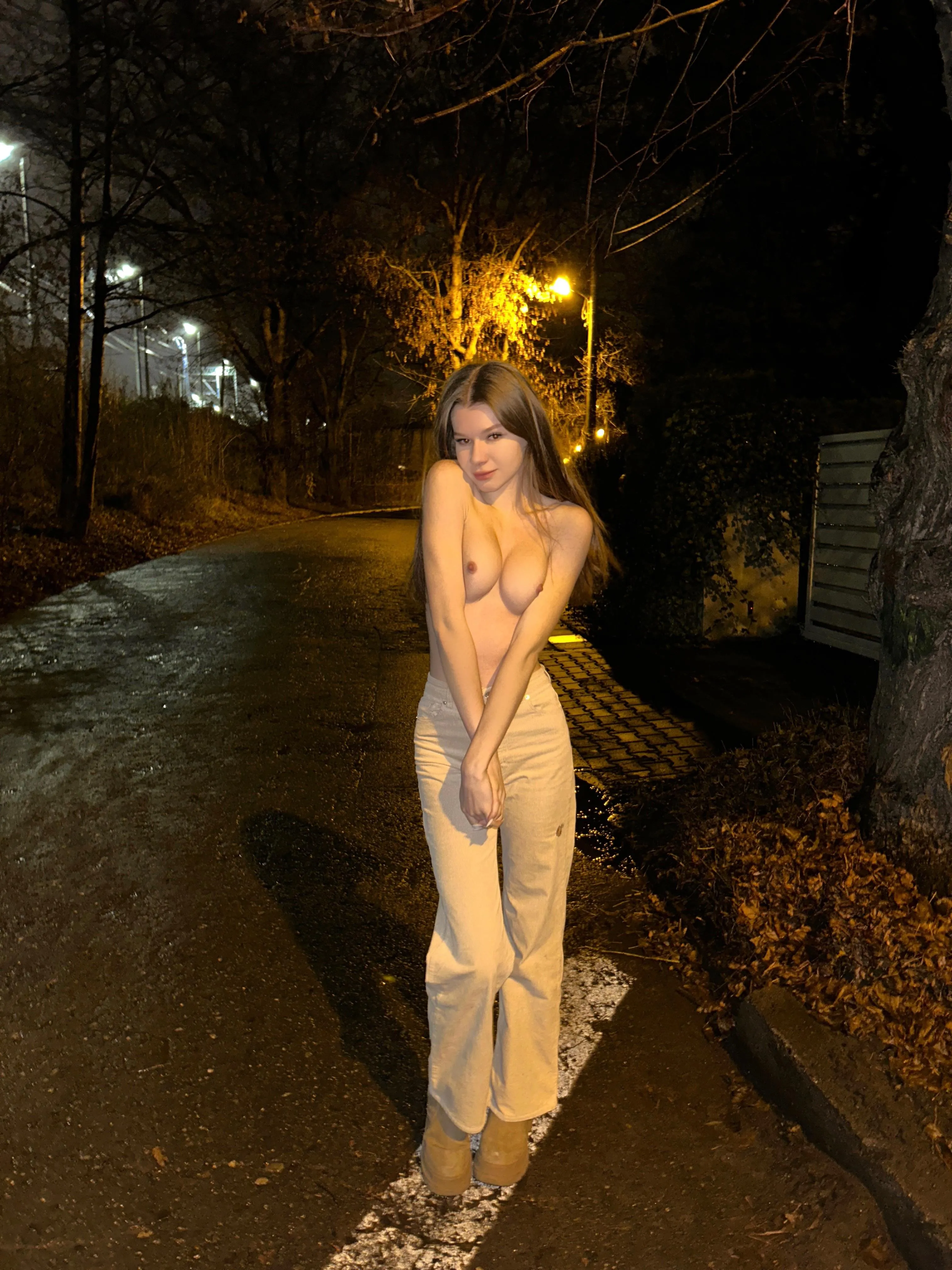 The evening and the street is the perfect place for photos like these