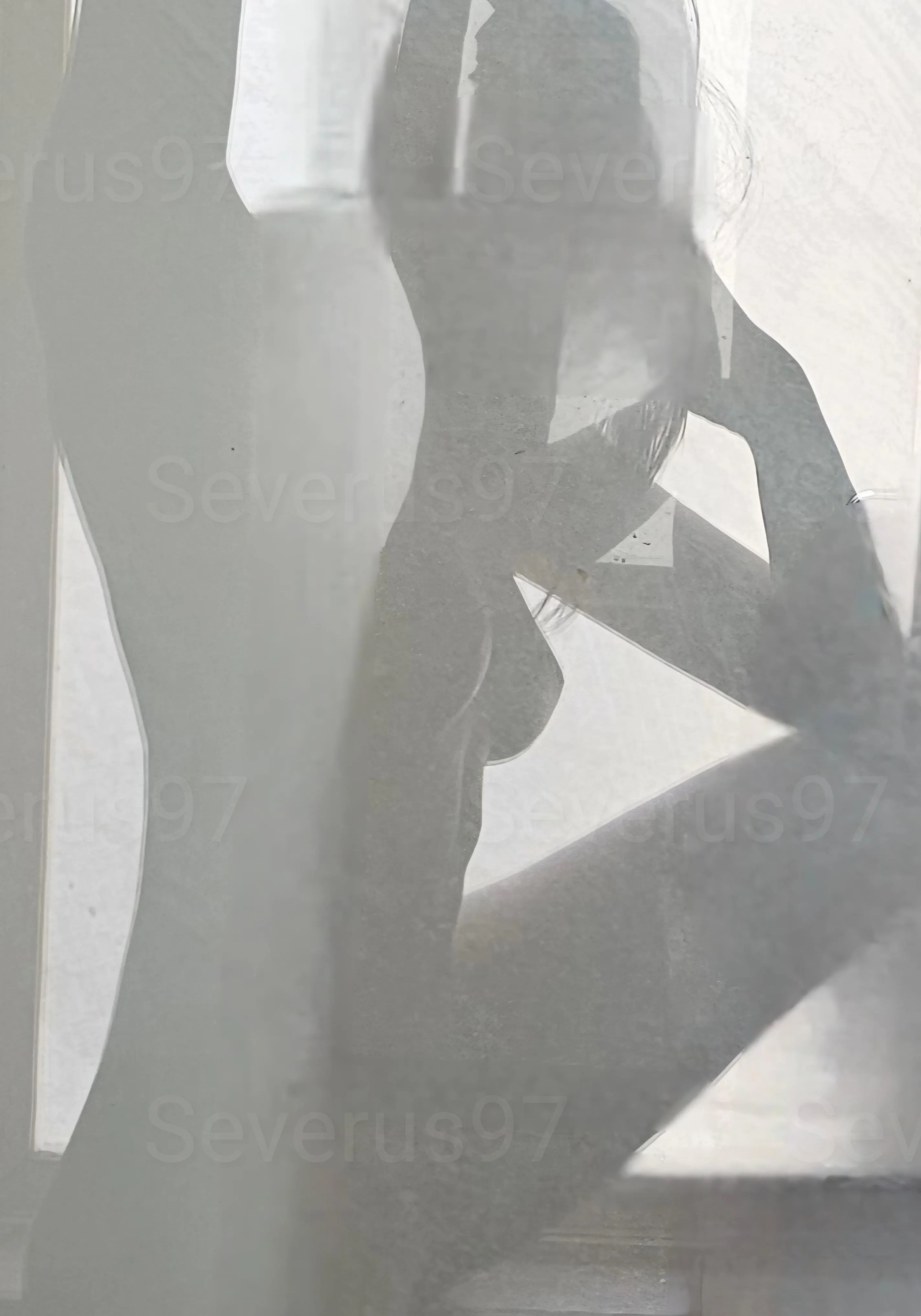 Wasn't looking for a show, the mirror delivered! 🙈