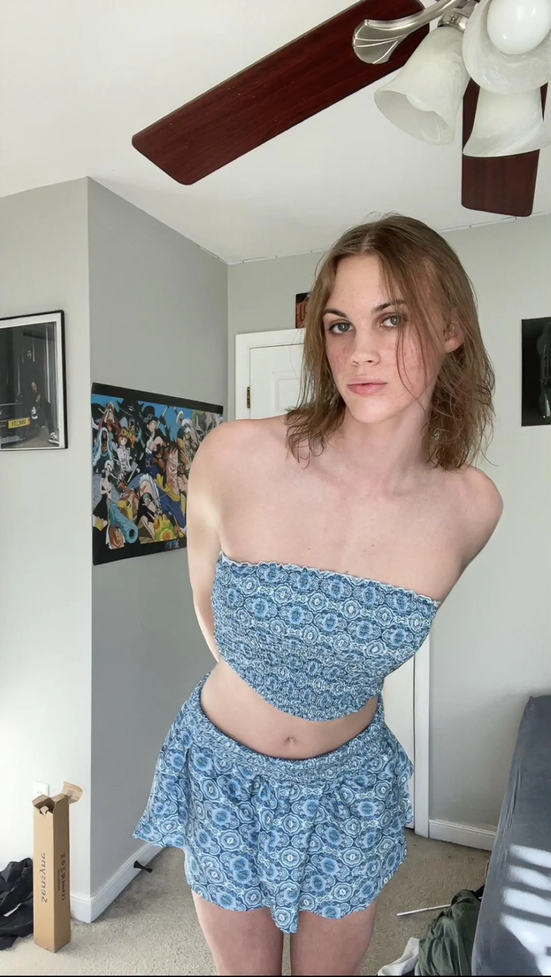 Who wants to go on a date with me?😘