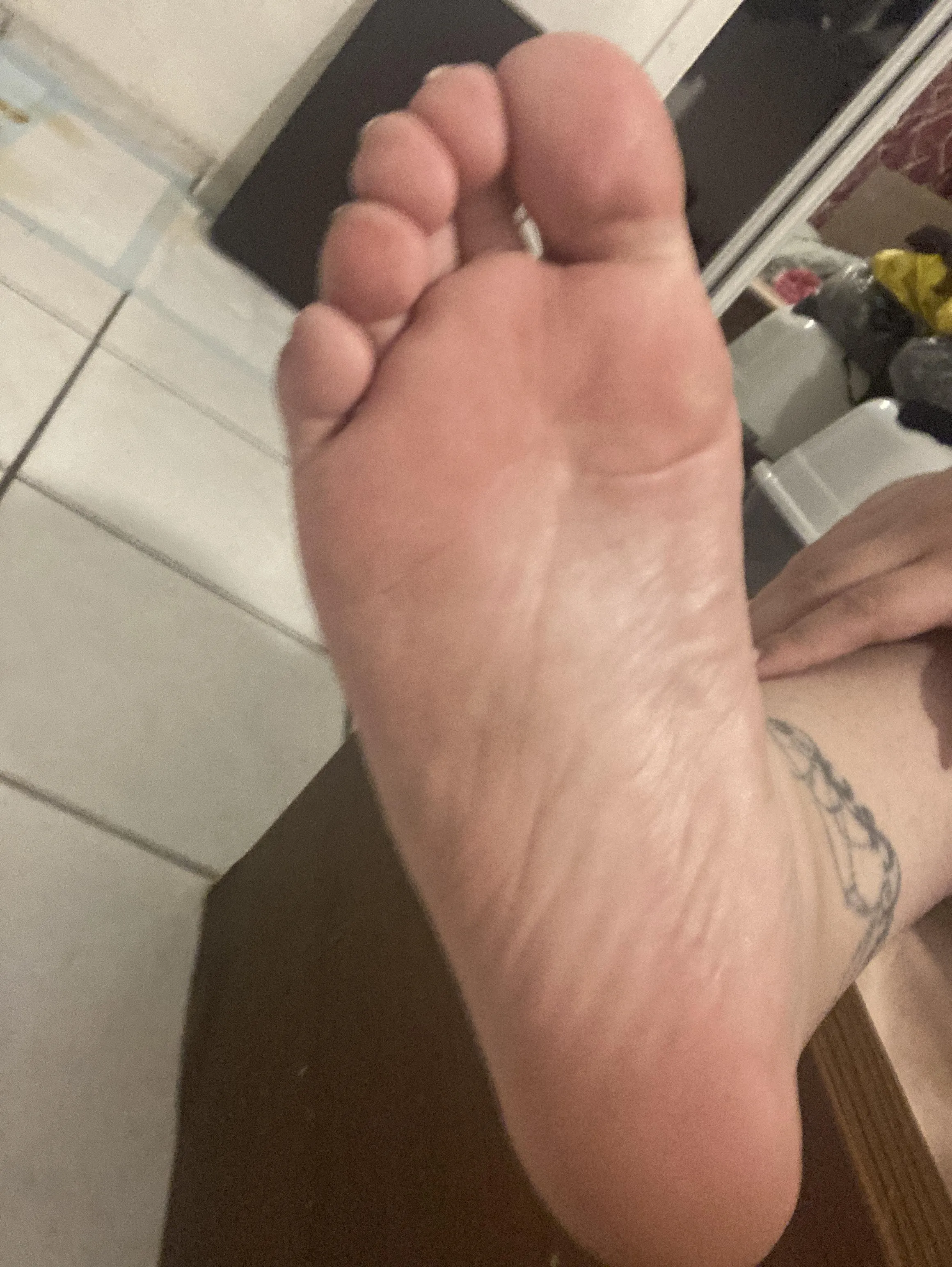 You’re too weak minded to stay clean off feet.