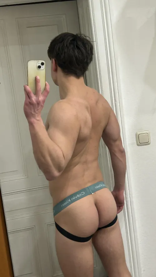 (20)Do you like my ass in that jock?