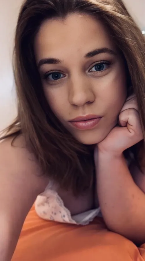 Coming to a domme empty handed is a crime.