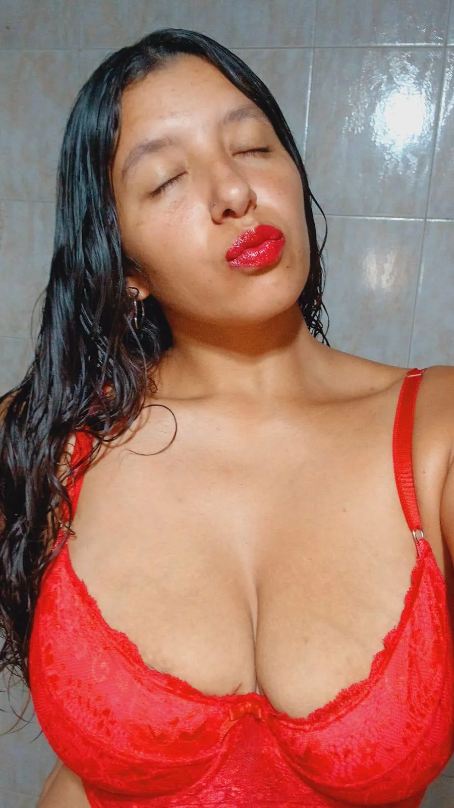 [f] Besos para todos