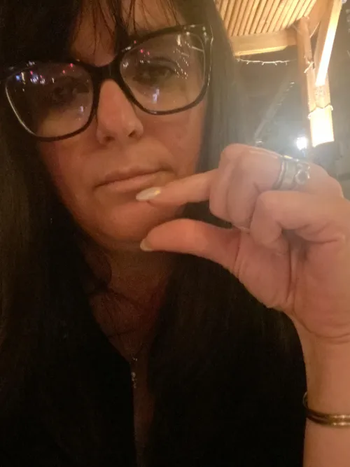 I see nothing but a simple parasite trying to get my damn atten