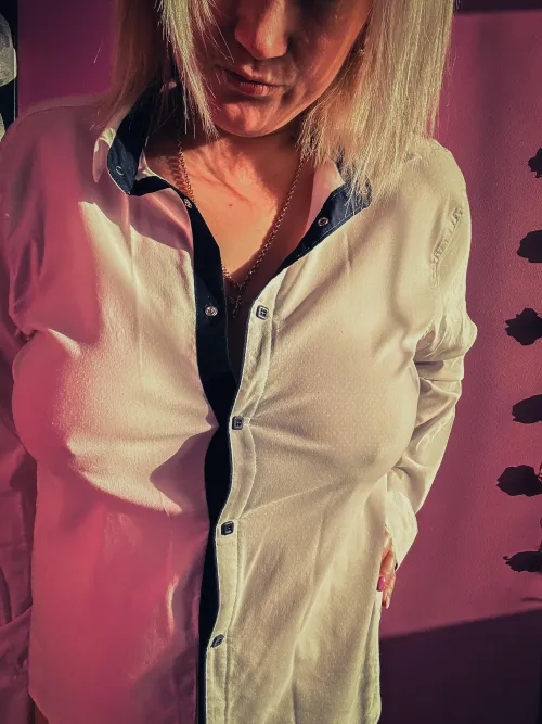 Natural womans don't use bra