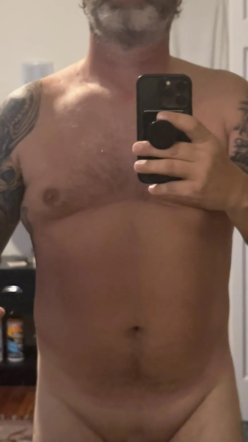 Seeking swinging partner
