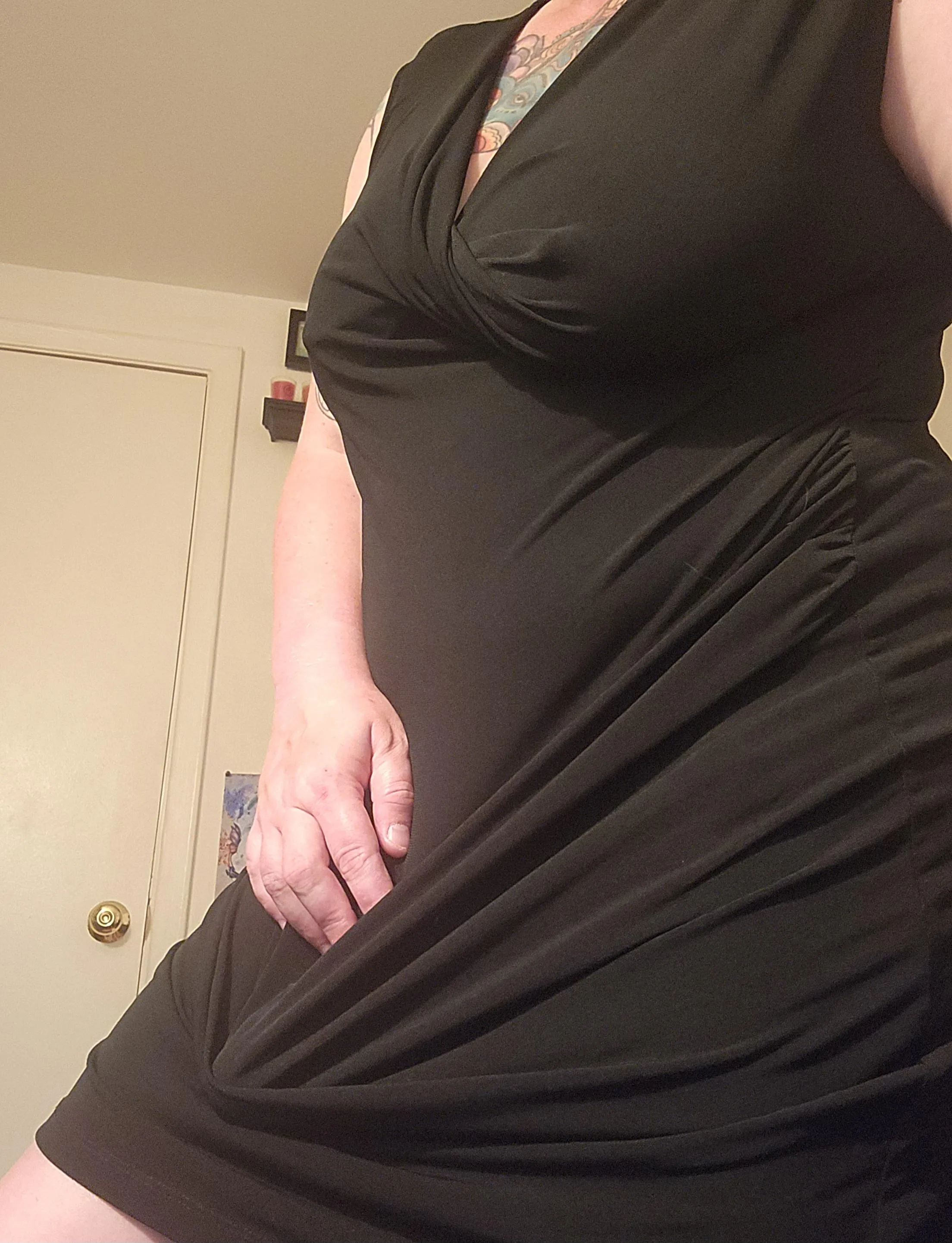 Your dick is so pathetic everyone has to stare at my bulge instead