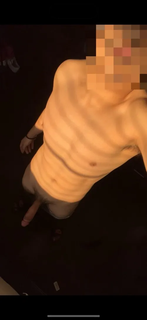 #21 young hung Latino looking for cougars socal inland empire/oc