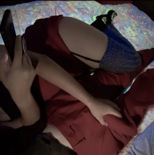 [40/36][MF4F][Billings, Mt] - Sizequean wife looking to eat some pussy and share husbands huge cock with another girl