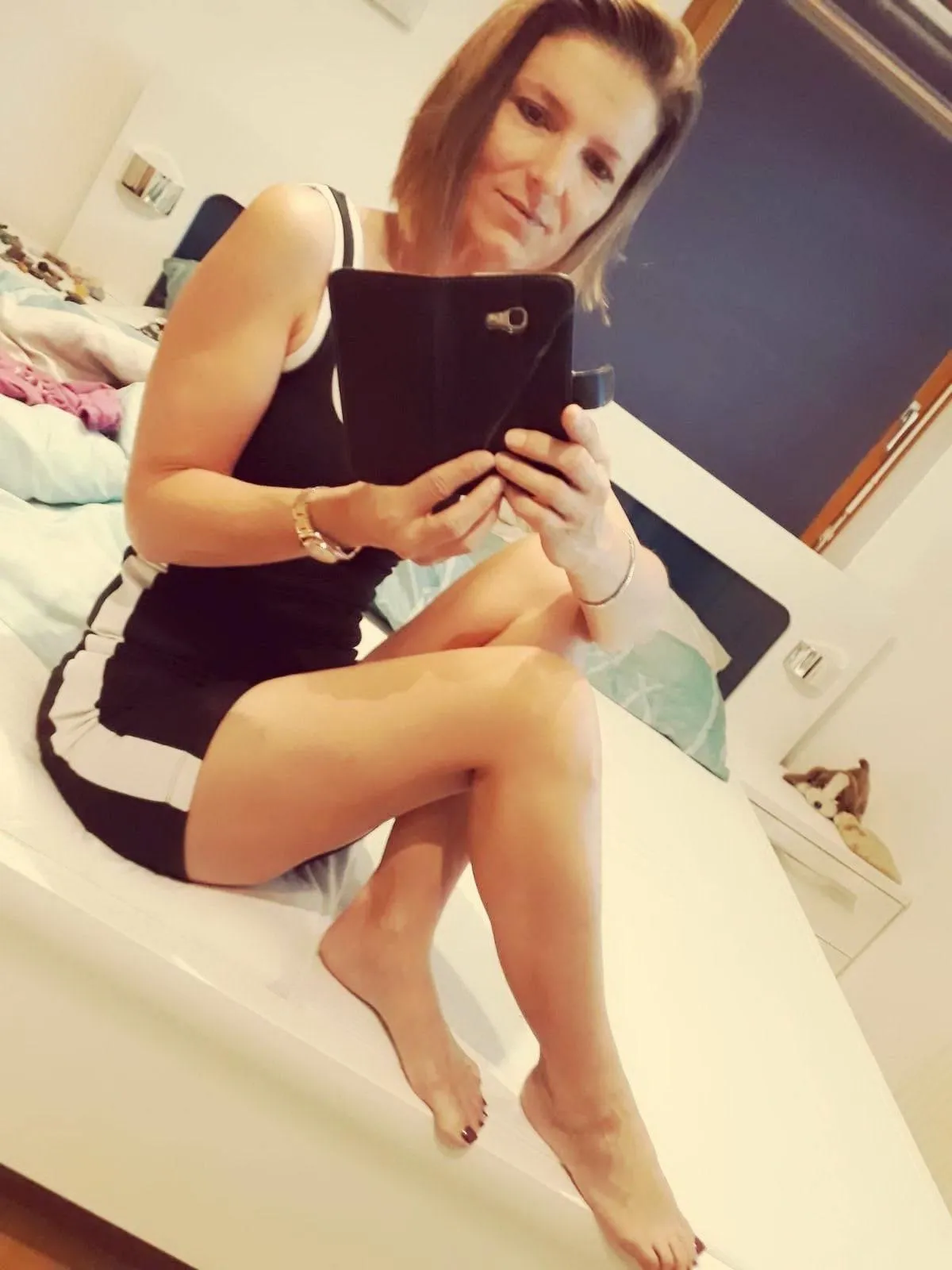 Frisch geschiedene W42 wollte sich nur mal vorstellen :)