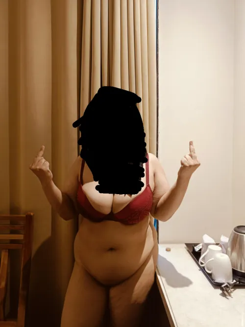 GF is looking for her first F4F