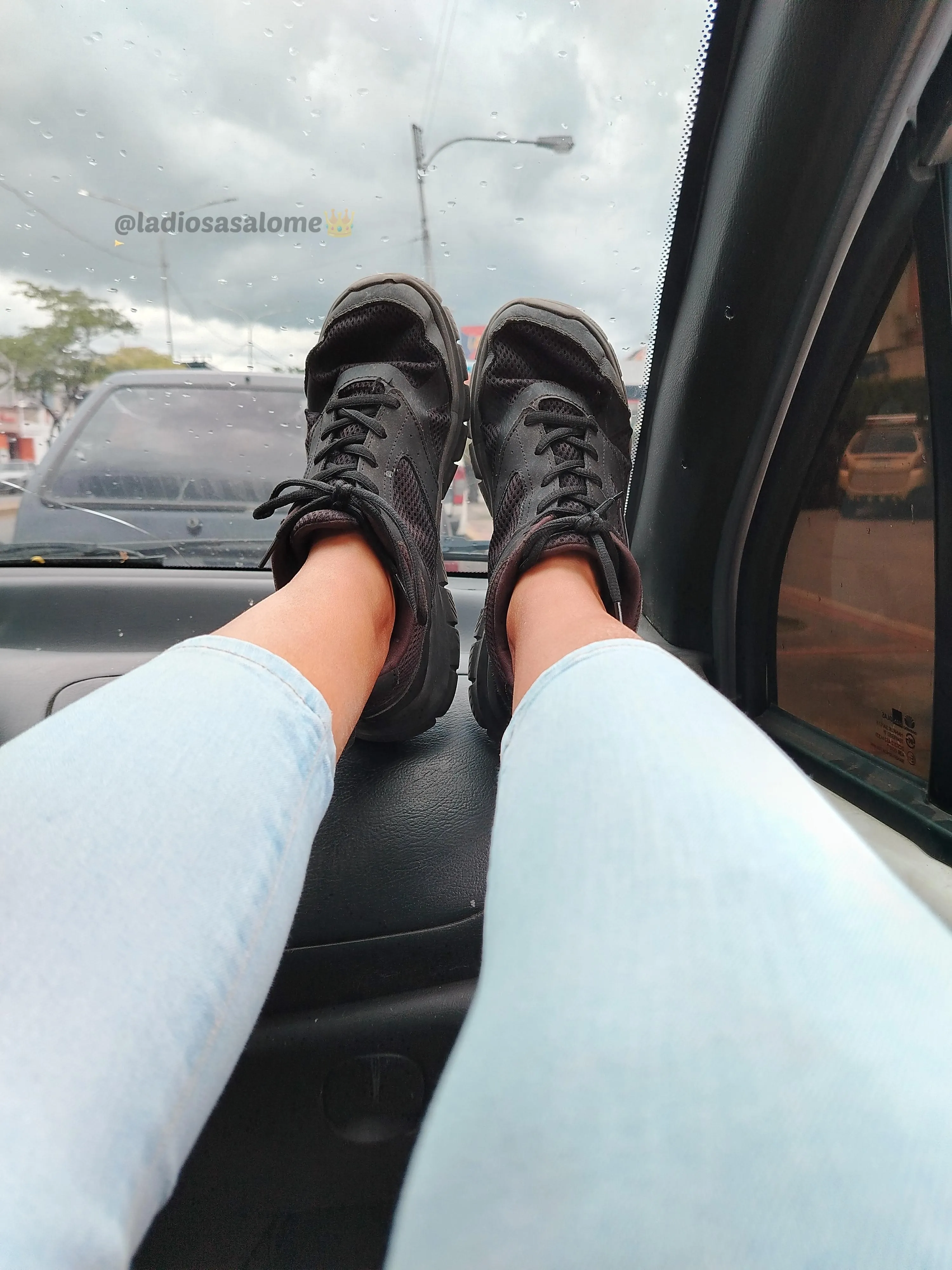 How do you like them with shoes, stockings or without them?