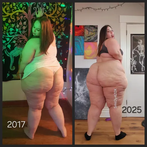 I'm bringing the whole meal but cakes my specialty!