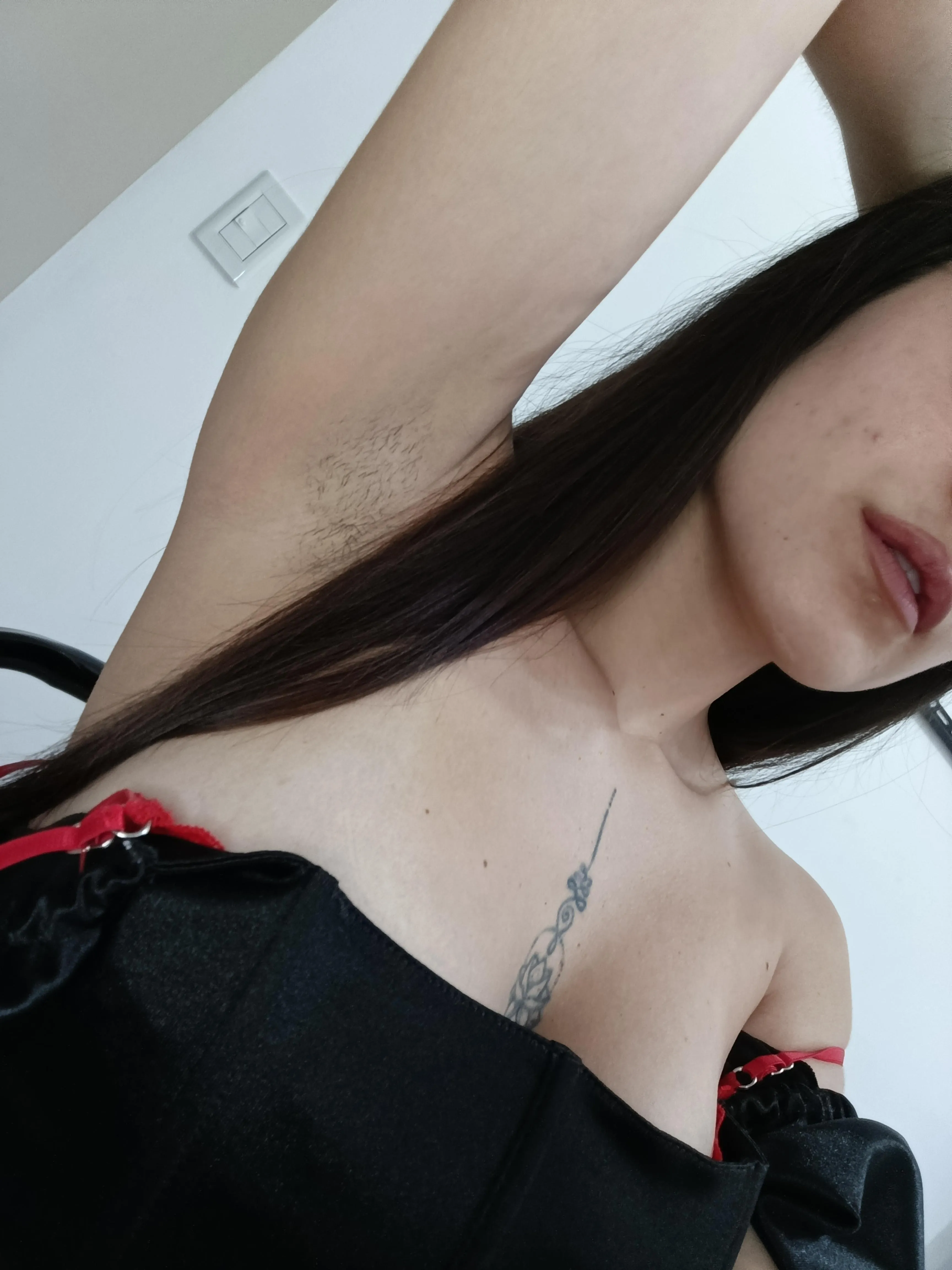 Lick my armpits like a good boy!